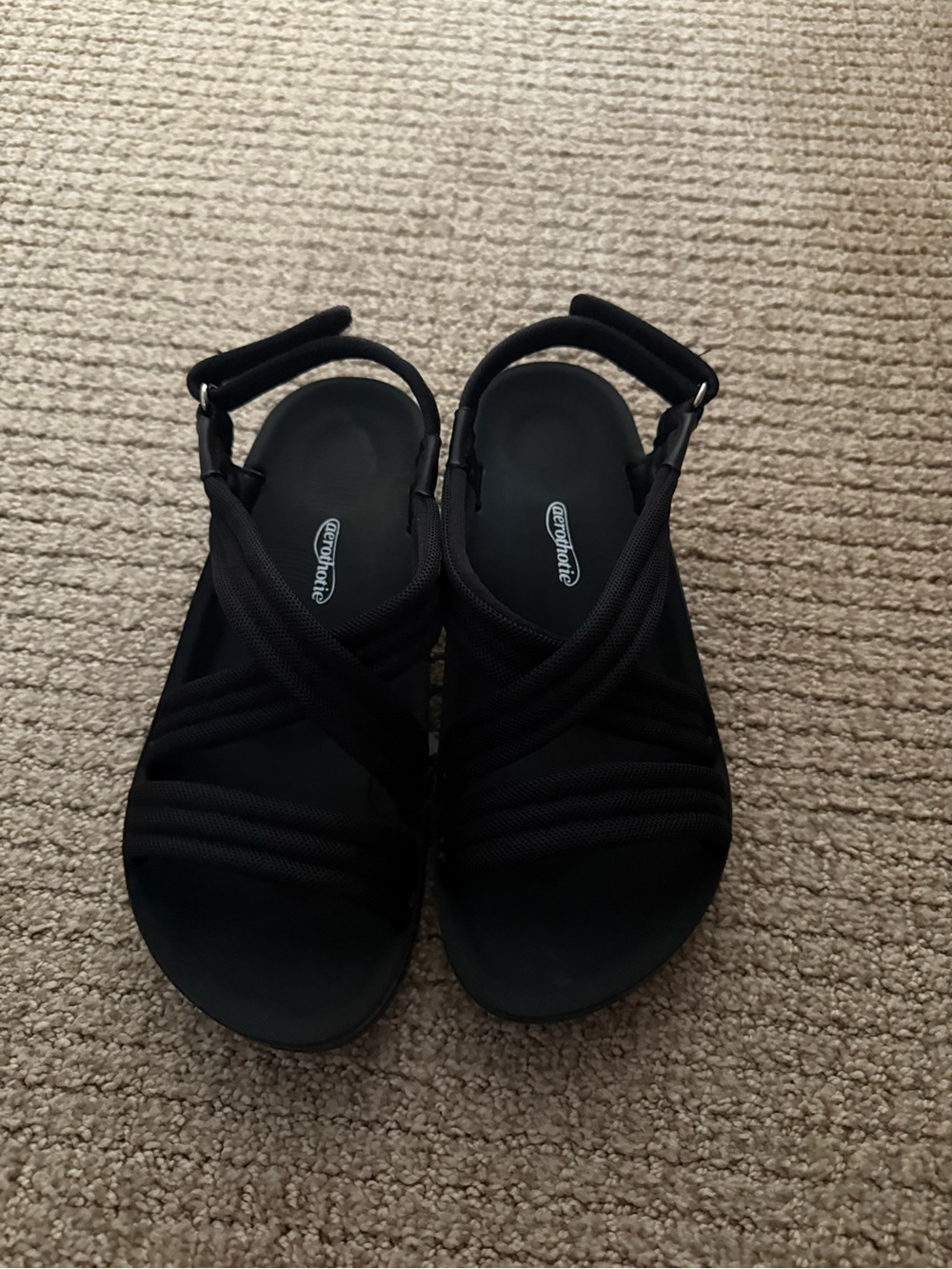 Aerothotic Black Comfort Sandals Size 6